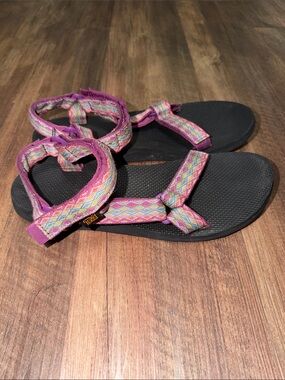 Womens Teva Sandals Original Universal size 11